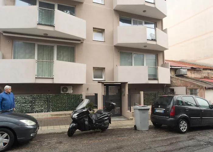 Slow Chic Apartment Beb Policlinico